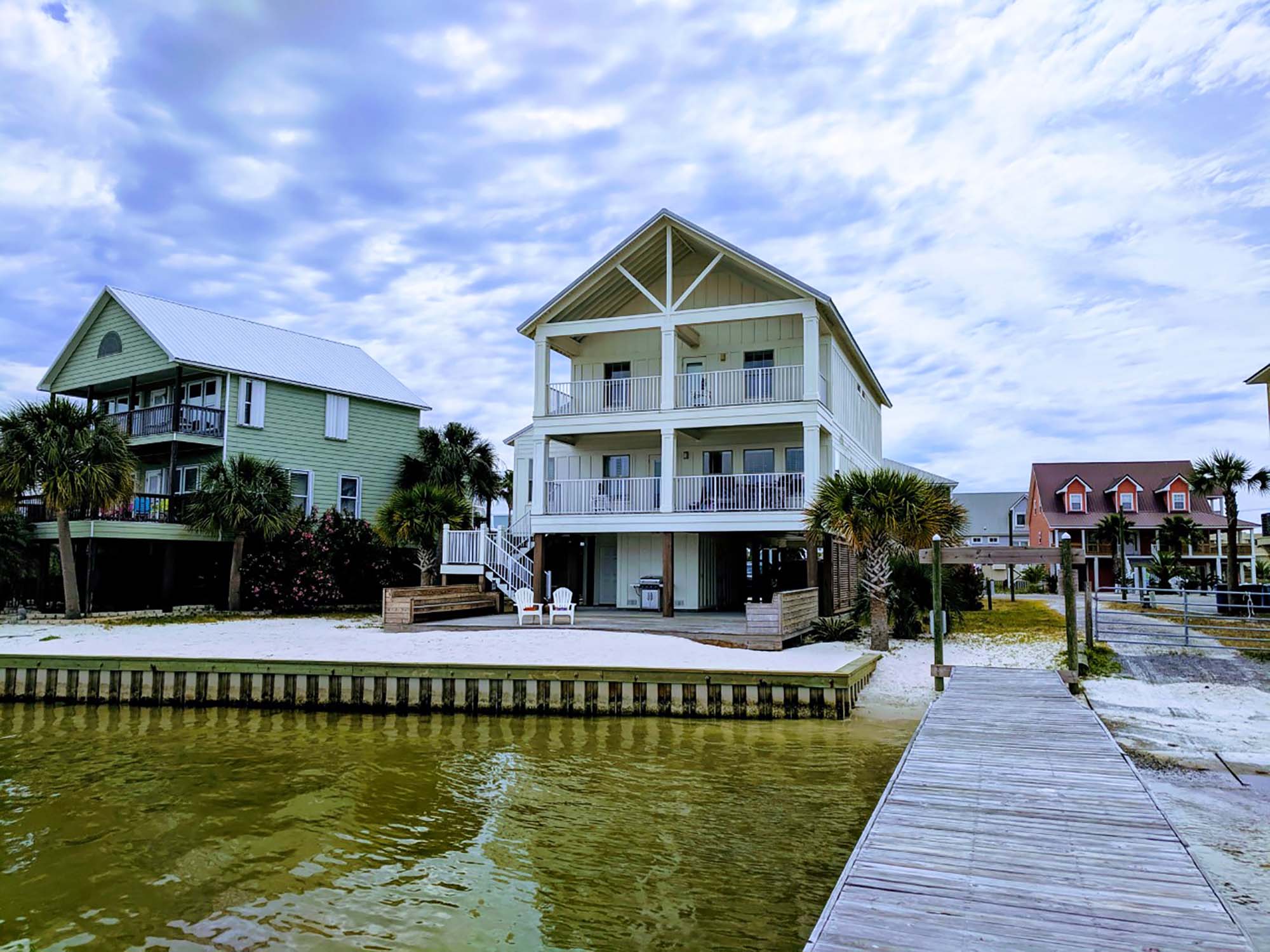 Sol Mates Work From Home at the Beach in Gulf Shores, Gulf Shores Vacation Home