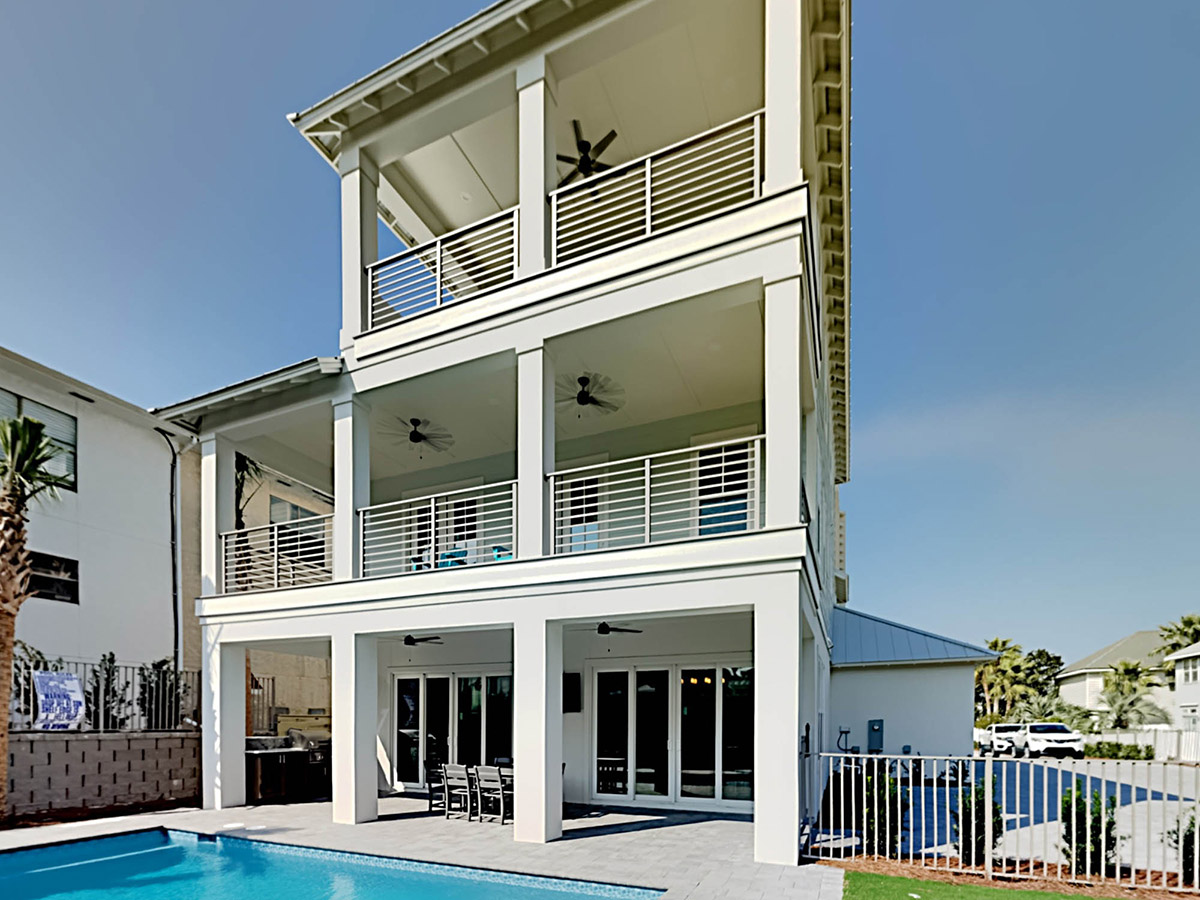Check Out These Luxury Vacation Homes in Destin